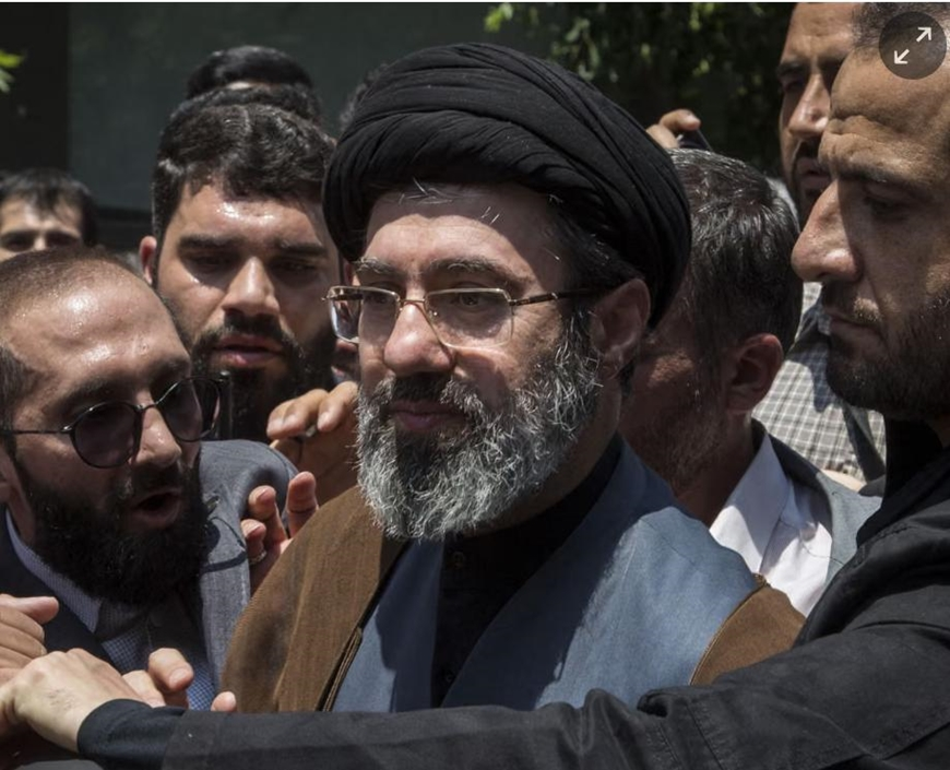 Chân dung tân Lãnh tụ Tối cao Iran Mojtaba Khamenei